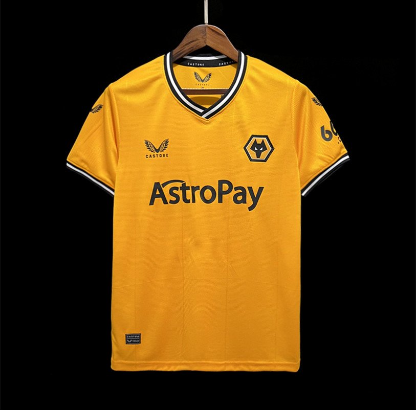 WOLVES1